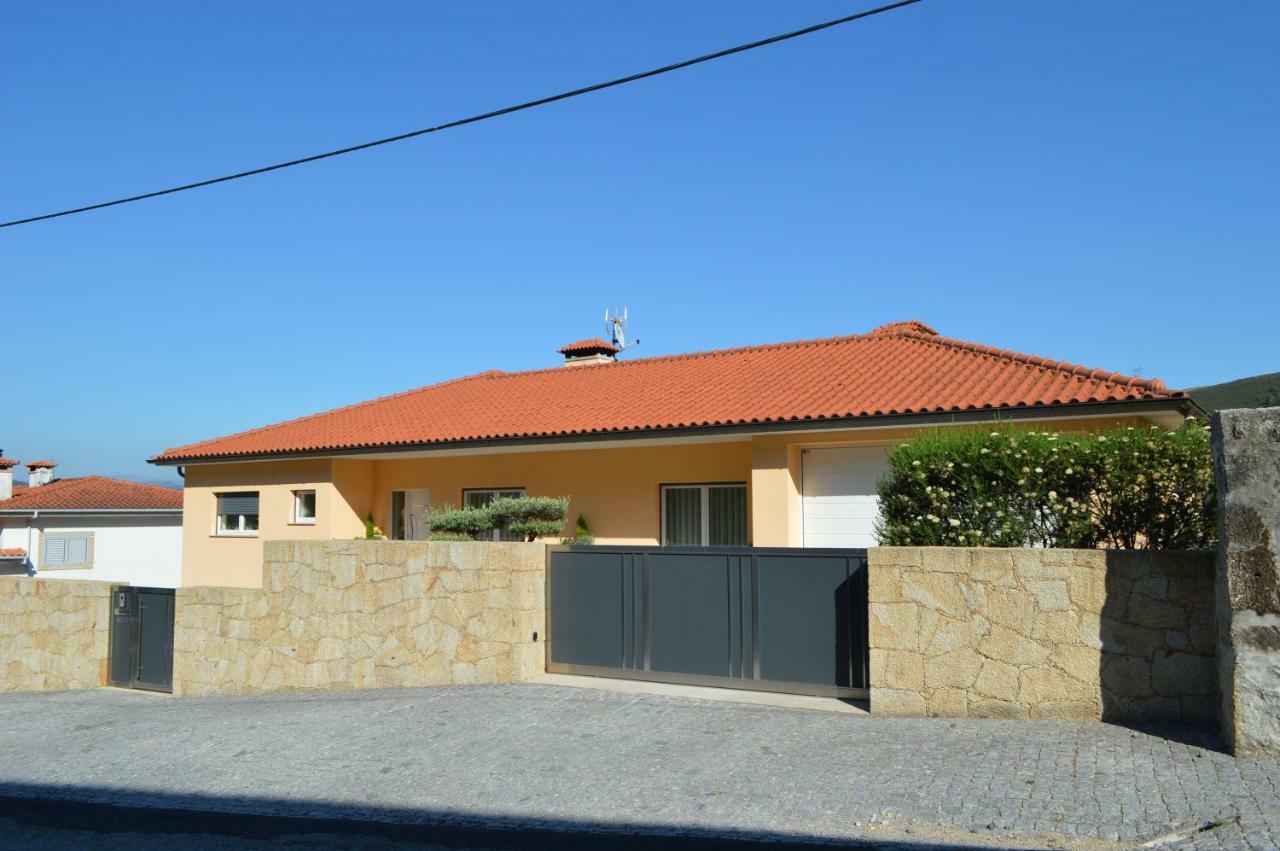 דירות Póvoa de Lanhoso Al Ribeiro מראה חיצוני תמונה